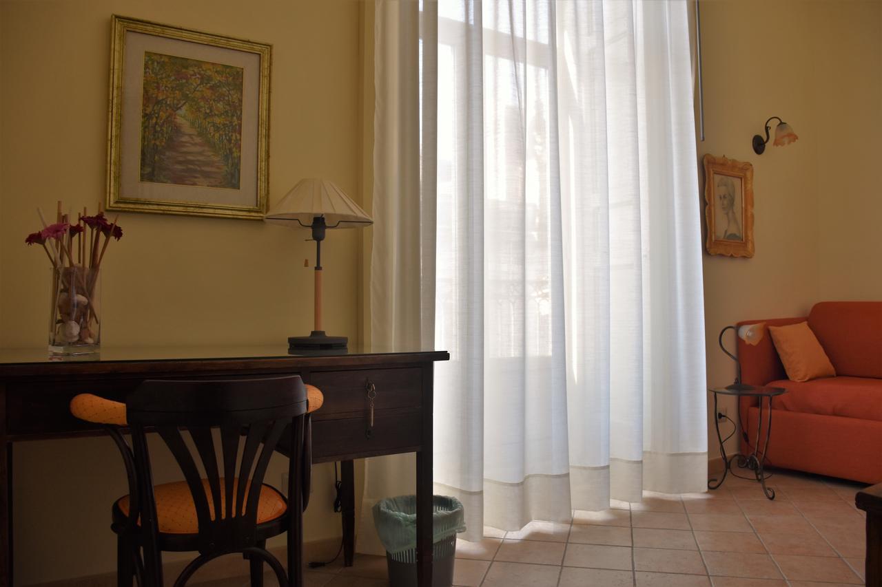 B&B Al Teatro Massimo Catania Exterior photo